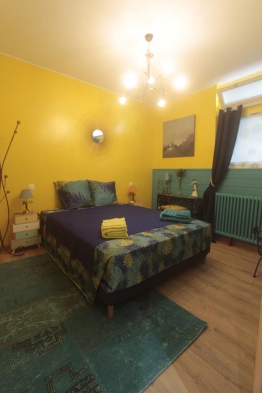 Bed and Breakfast Les Ateliers D'Art Roanne Exterior foto
